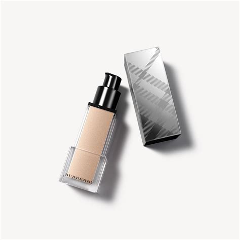 burberry fresh glow luminizer fluid base|burberry mocha foundation.